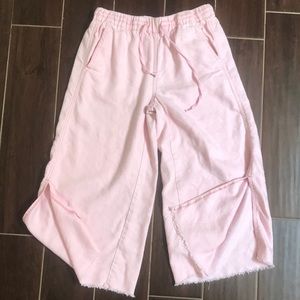 Anthropologie Hei-Hei Capri gaucho pants lite pink